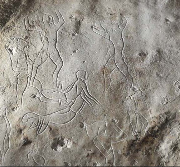 A detail of the Paleolithical engravings show in a cave of Addaura III., Palermo (ph. Vassallo, RM Cuco, 2015)