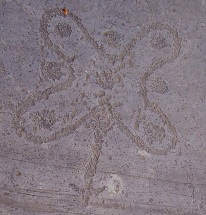 The camuna rose is one of the most famous rock carvings in Val Camonica. This symbol has been found 92 times among the 300,000 rock carvings.