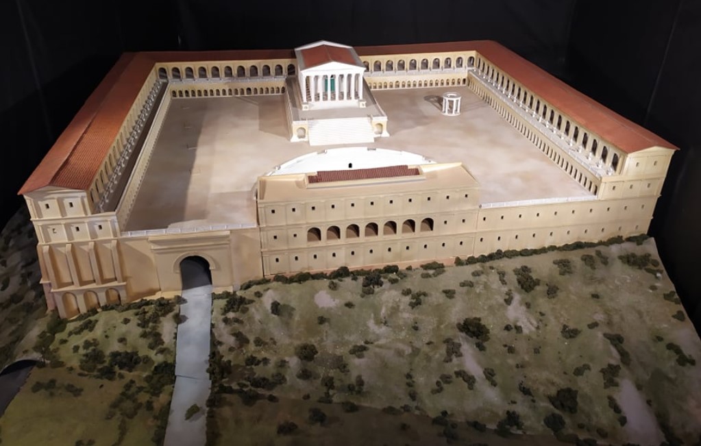 The model of the Sanctuary of Hercules, Tivoli