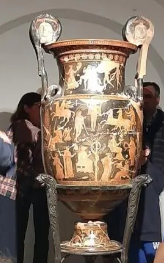 The Darius vase exposed to Ruvo di Puglia