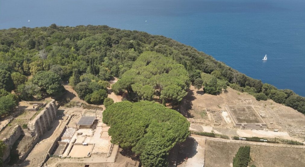 View of the domus under the Logge, Populonia, ca I century BCE