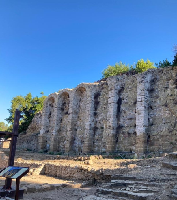 The Logge, Populonia